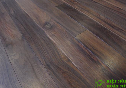 Sàn gỗ óc chó tự nhiên chất lượng